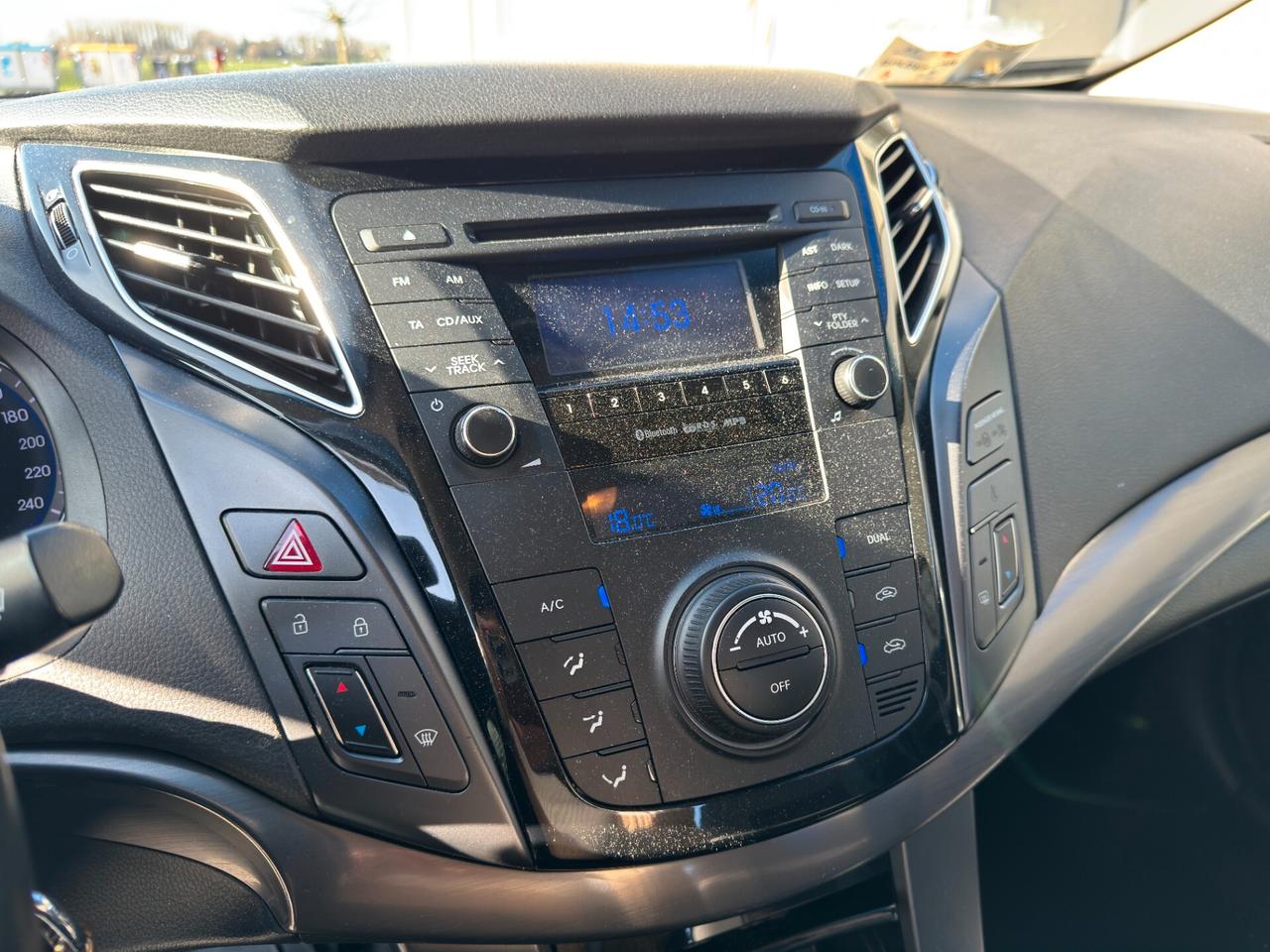 Hyundai i40 berlina/coupé - 1.7 CRDi Turbo Diesel 136CV Style