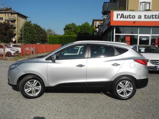 HYUNDAI iX35 2.0 CRDi 2WD 135cv - OK NEOPATENTATI -"DA VETRINA"