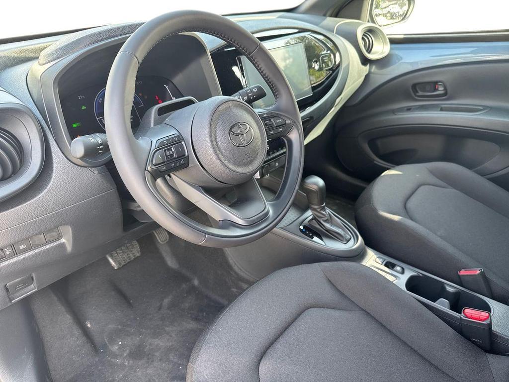 Toyota Aygo X 1.5 hybrid e-cvt