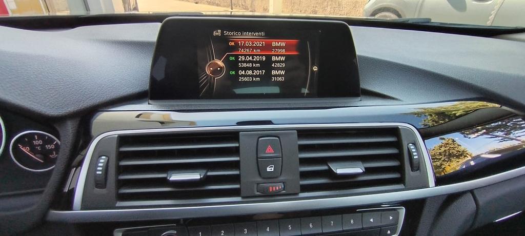 BMW Serie 3 Touring 318 d Luxury