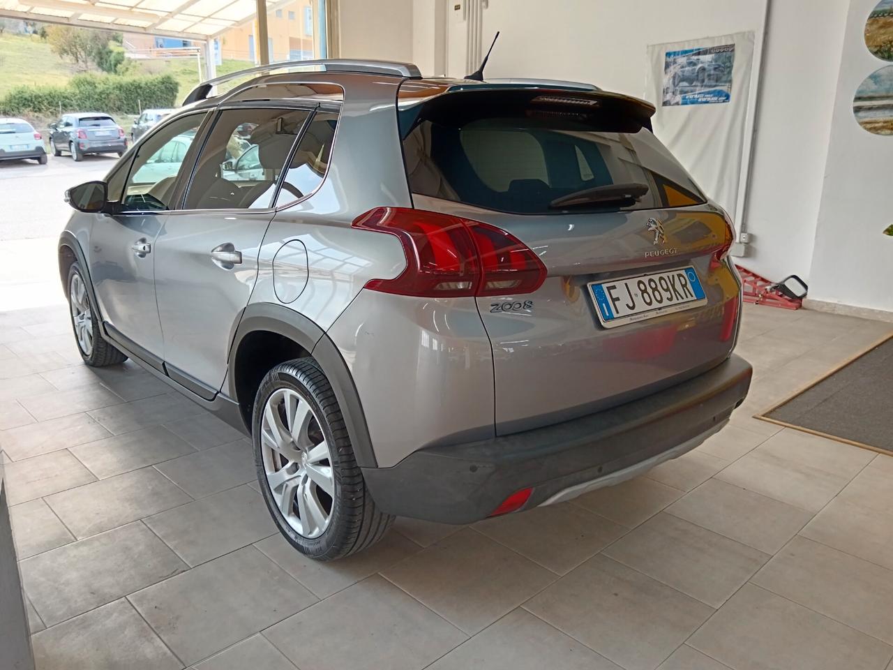 Peugeot 2008 BlueHDi 120 S&S Allure