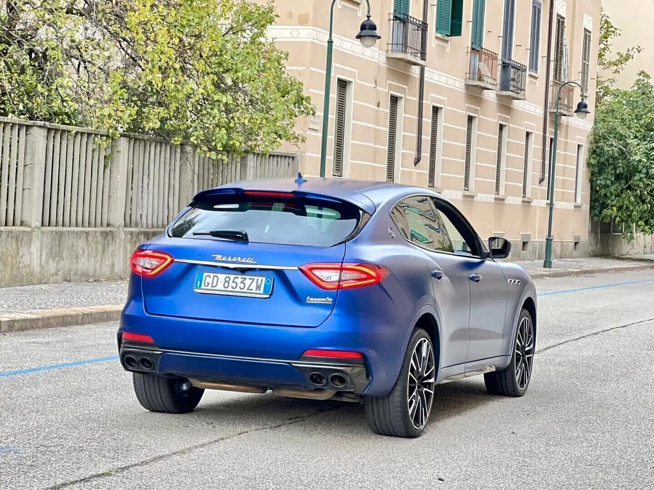 Maserati Levante V8 580 CV AWD Trofeo