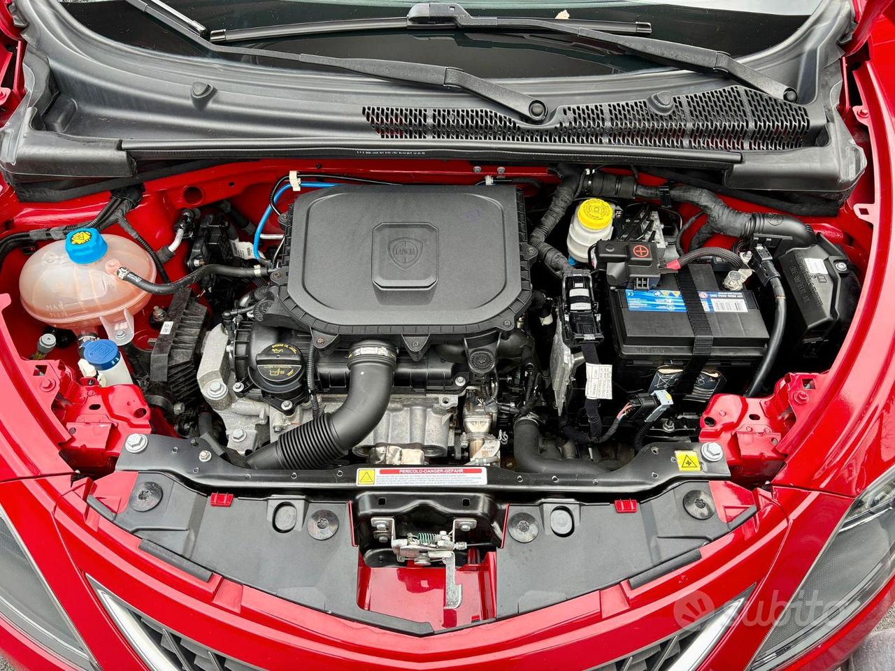 LANCIA Y 1.0 Benz/Hybrid Ecochic 99.000 KM!!! 70cv