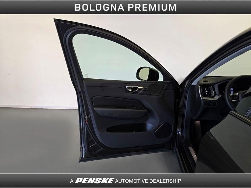 Volvo XC60 XC60 B4 automatico Plus Dark