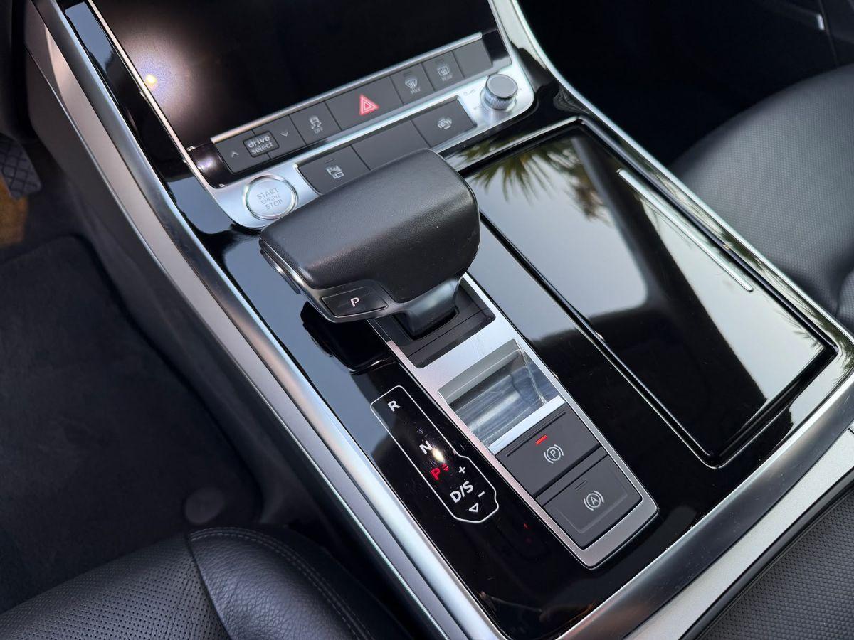 AUDI - Q8 - 50 TDI 286 CV quattro tiptronic Sport