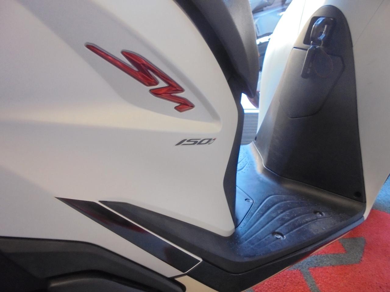 Honda SH 150 SPORT ABS + TCS