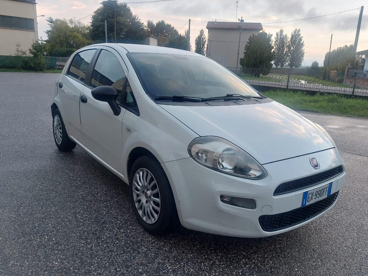 Fiat Punto 1.3 MJT II 75 CV 5 porte Lounge