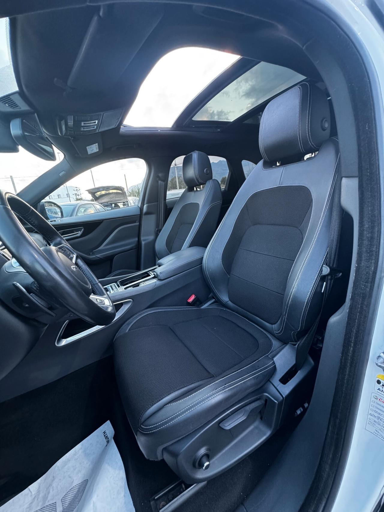 Jaguar F-Pace 2.0 D 180 CV R-Sport