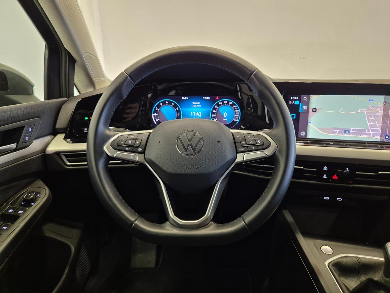 VOLKSWAGEN Golf 1.0 TSI EVO Life Business - NEOPATENTATI - Cam - Carplay