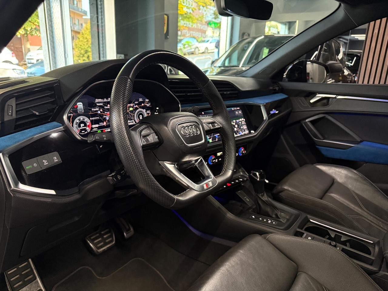 Audi Q3 SPB 35 TDI quattro S tronic line Edition Tetto Kamera 360 PRONTA CONSEGNA VISIBILE IN SEDE