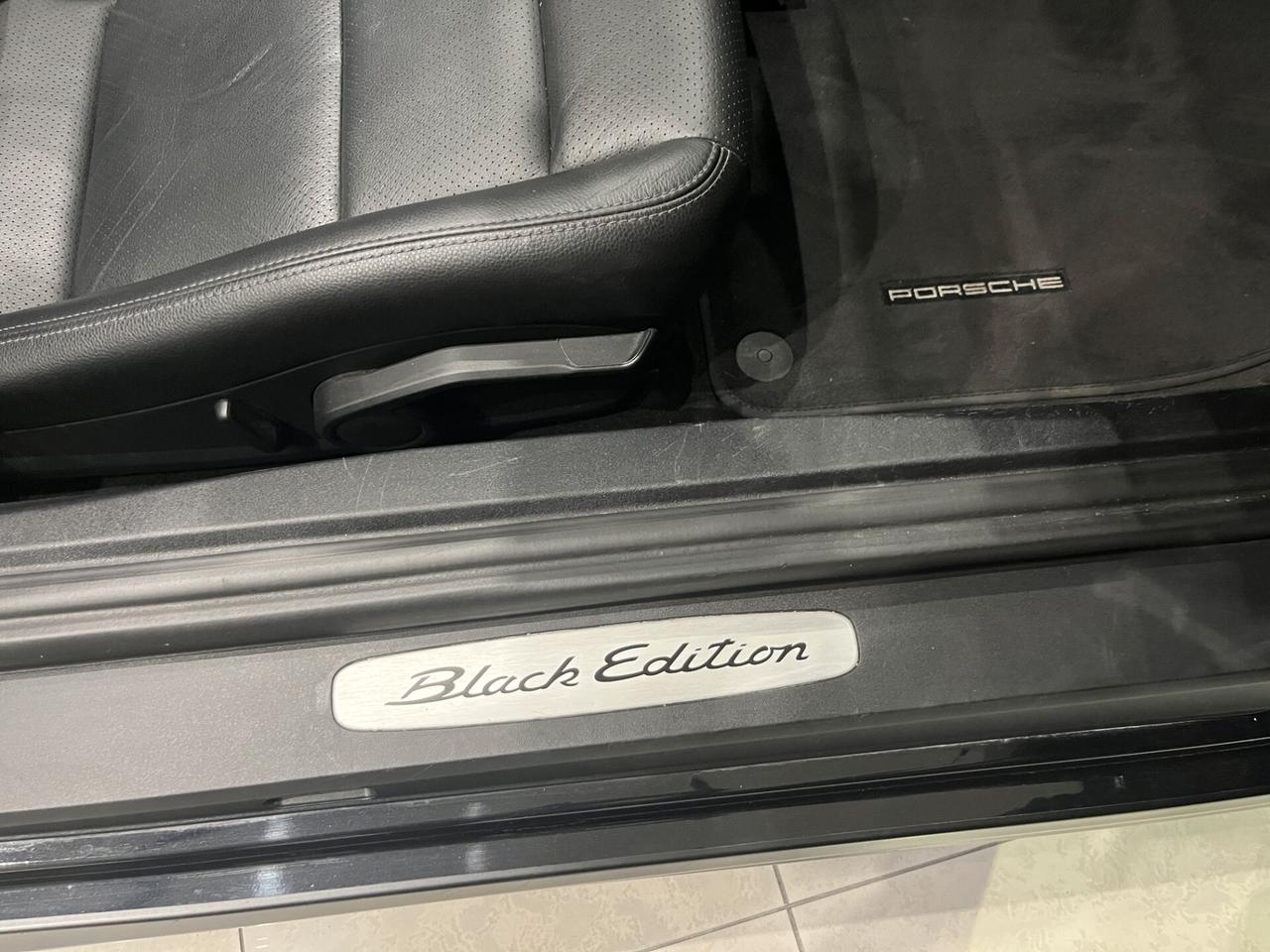 Porsche Boxster 2.7 Black Edition Cabrio