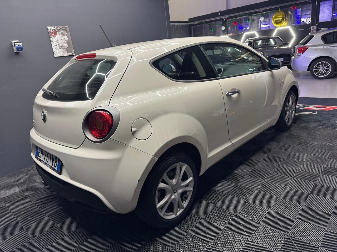 Alfa Romeo MiTo 1.4 105 CV M.air S&S Distinctive Sport Pack