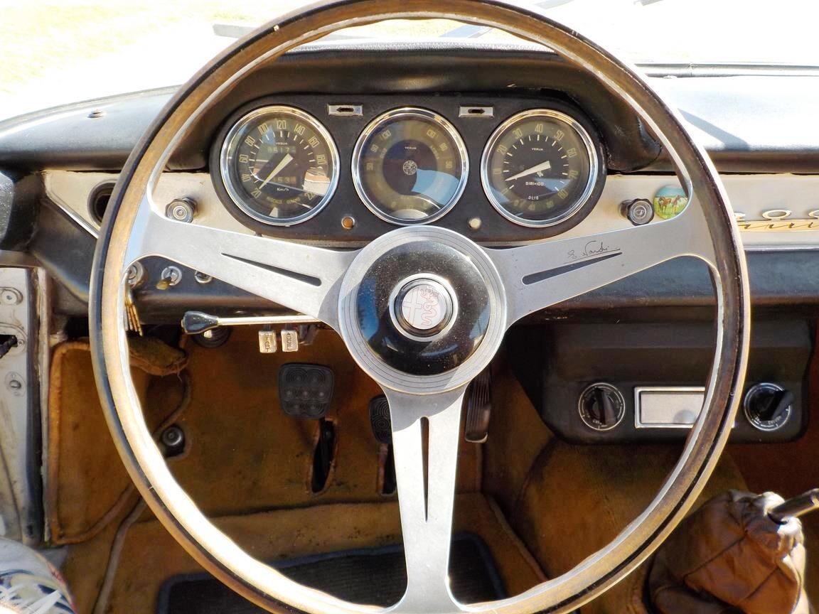 Alfa Romeo Sprint 2000