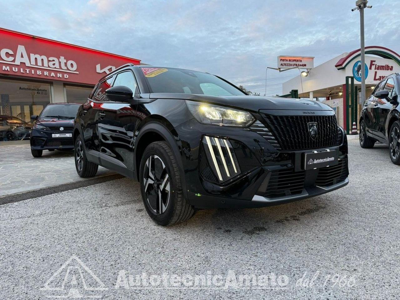 Peugeot 2008 PureTech 100 S&S Allure Pack