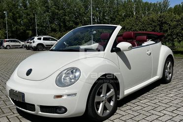 VOLKSWAGEN New Beetle 1.9 TDI 105CV Cabrio Lim. Red Edt.