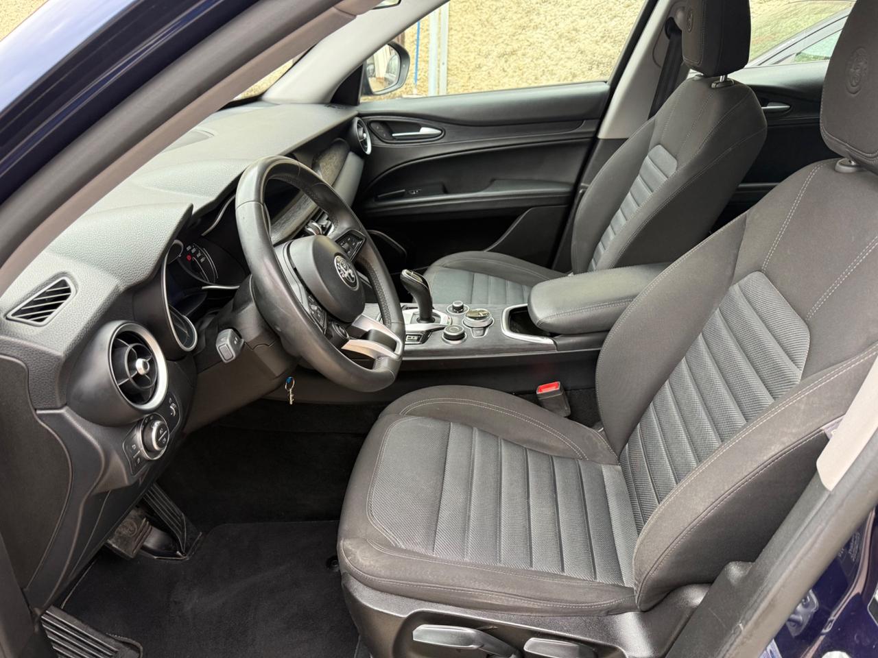 Alfa Romeo Stelvio 2.2 Turbodiesel 160 CV AT8 RWD Business