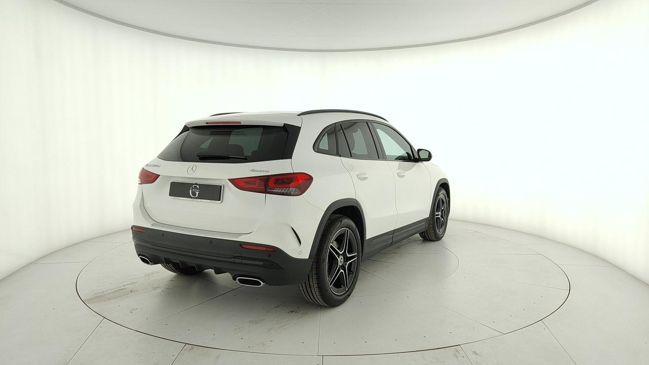 Mercedes-Benz GLA 200 d Premium 4matic auto