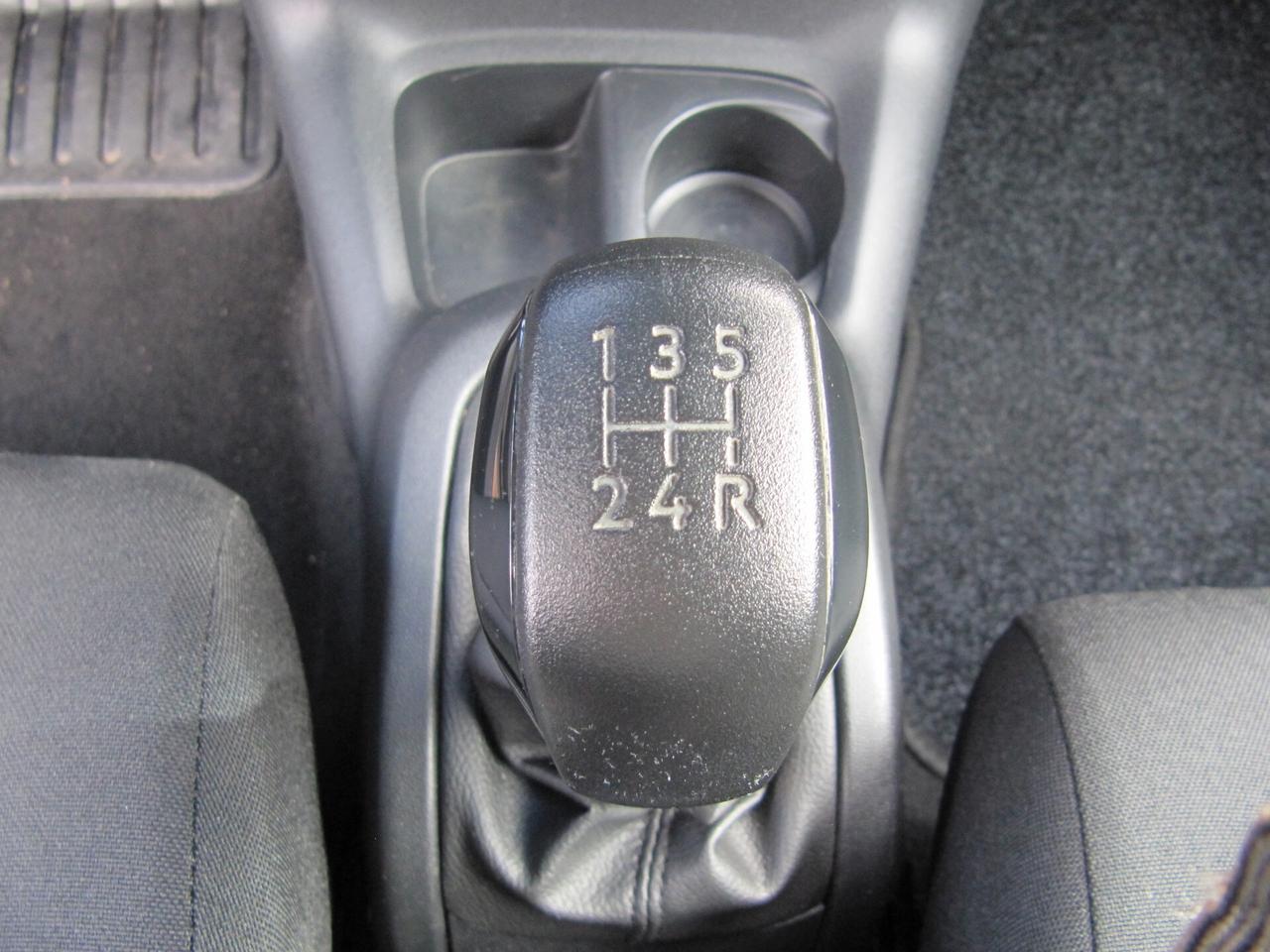 Citroen C4 Cactus BlueHDi 100 Shine