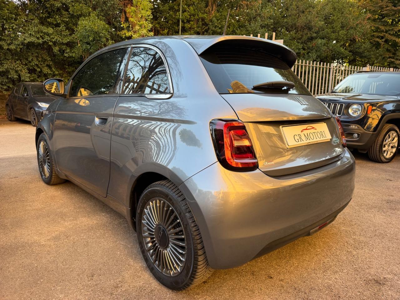 Fiat 500 500e Berlina 42 kWh Passion