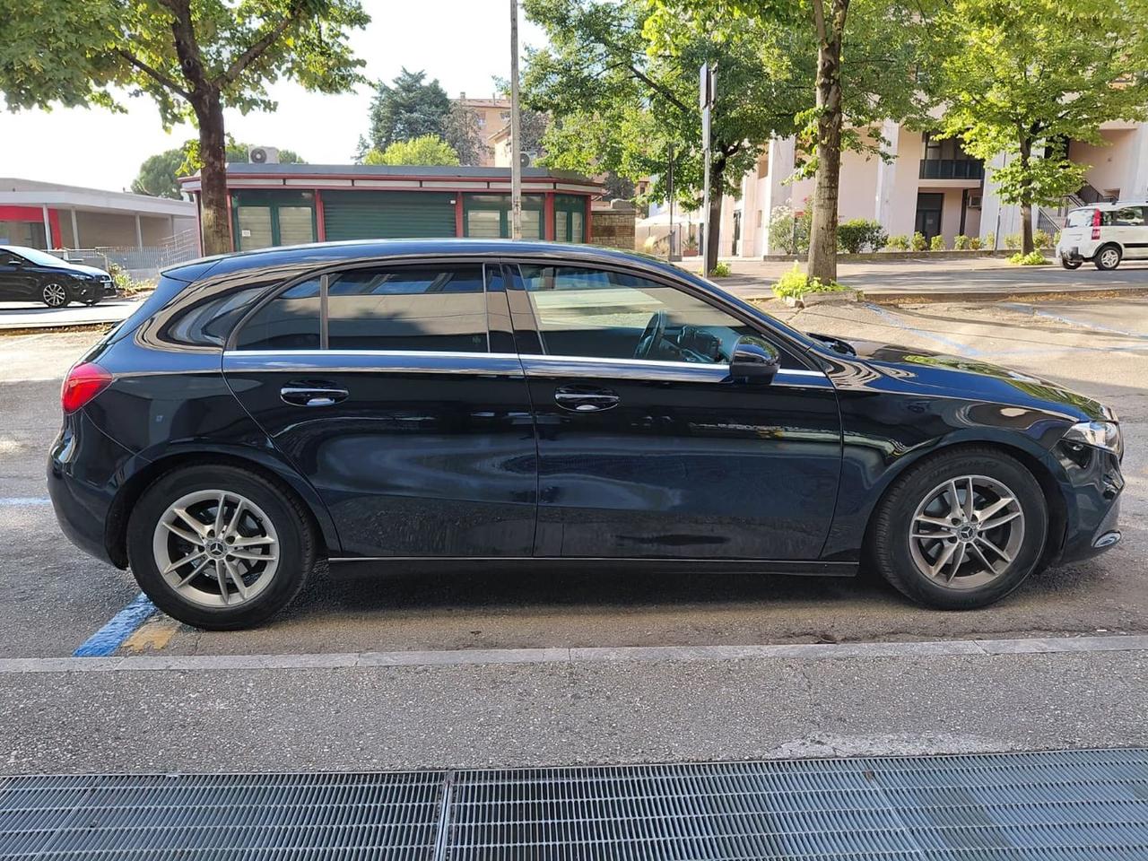 Mercedes-Benz A 180 business auto W177 A 18 #11634