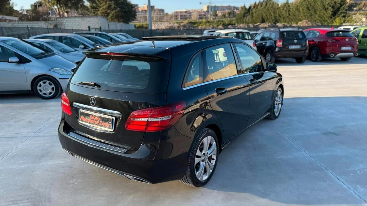 Mercedes Classe B 180 CDI Sport Automatic 110cv 2017