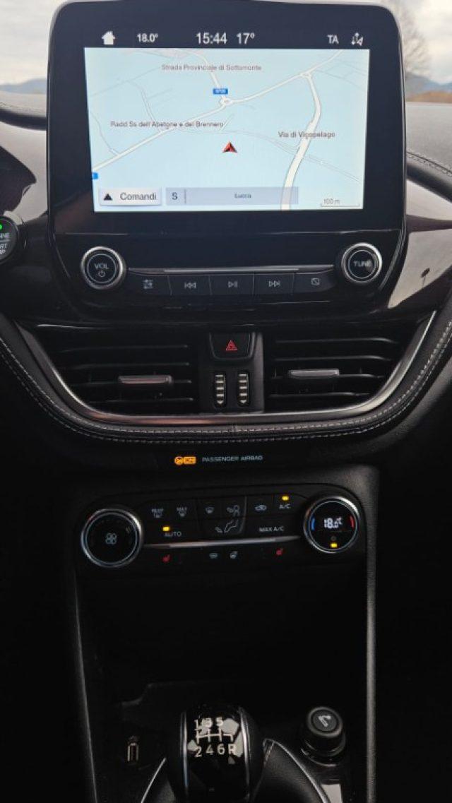 FORD Fiesta 1.0 Ecoboost 100 CV 5 porte Vignale