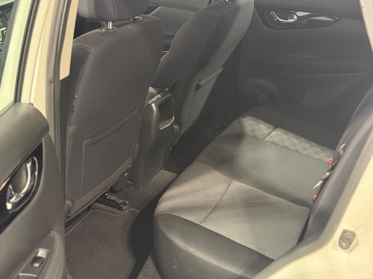 Nissan Qashqai 1.5 dCi Unico Proprietario !