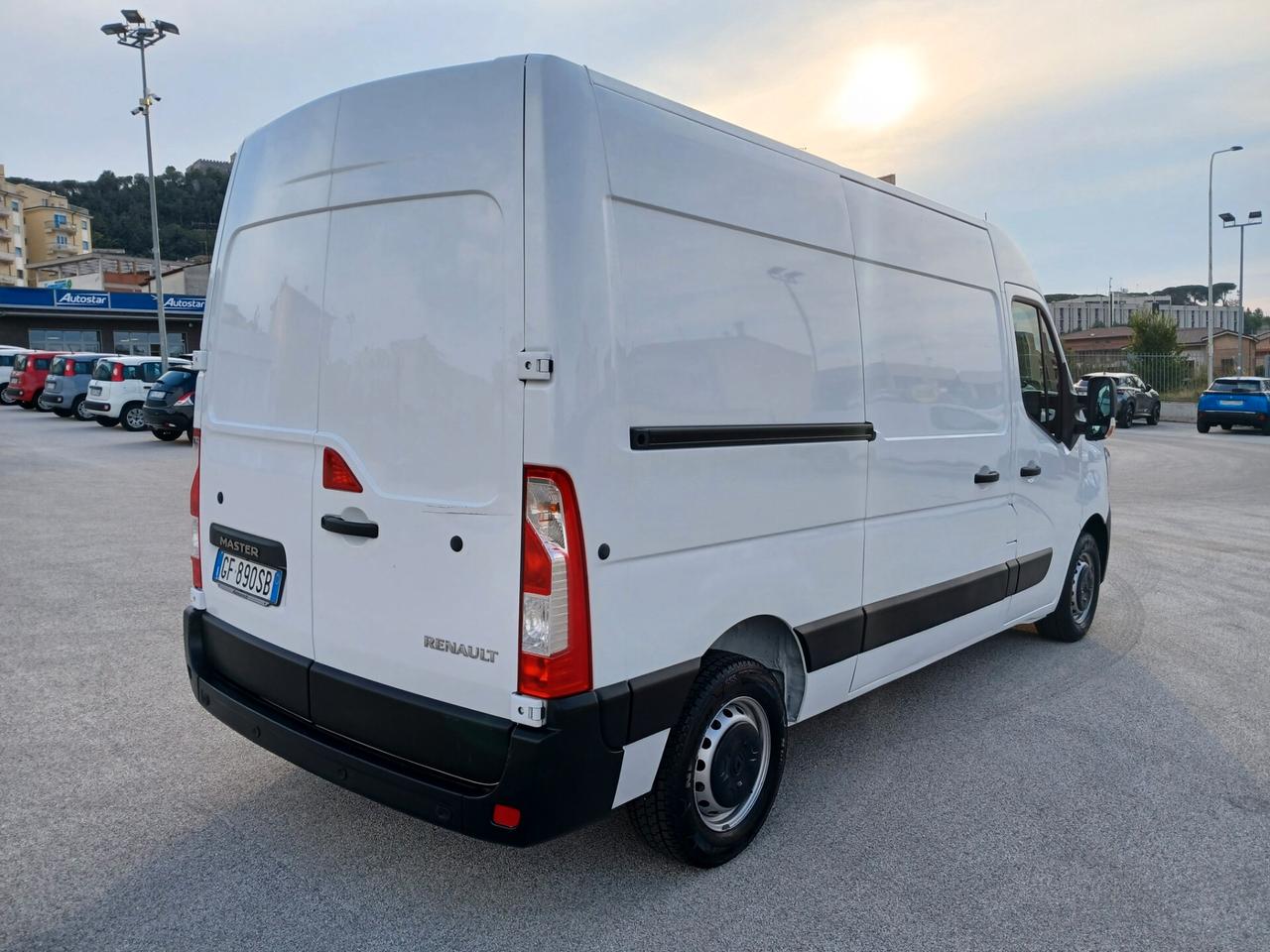 RENAULT MASTER 2.3 DCI 135CV L2H2 2021