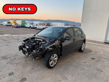 Volkswagen Golf 1.0 etsi evo 110cv dsg FURTO PARZIALE
