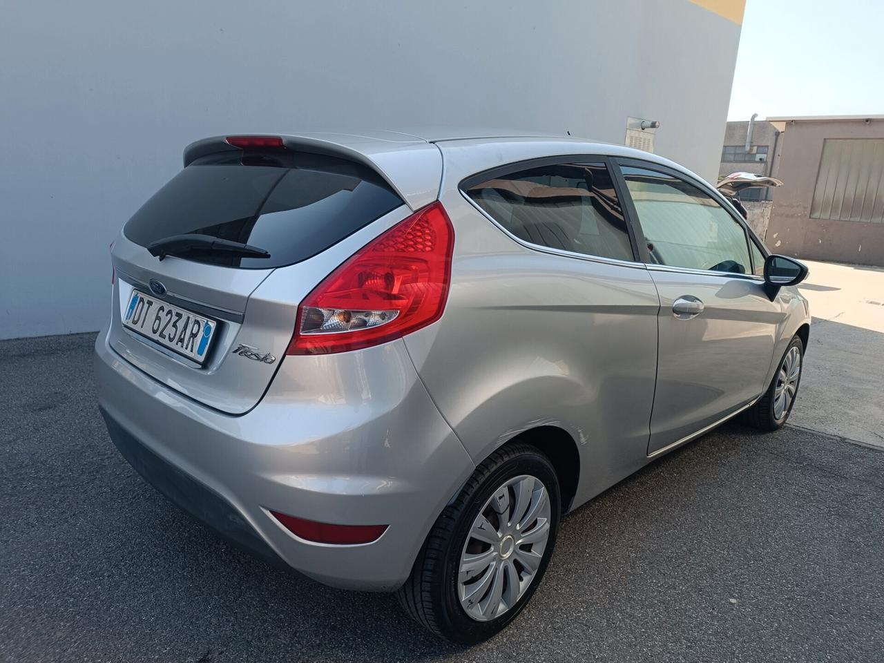 Ford Fiesta 1.2 benzina garanzia