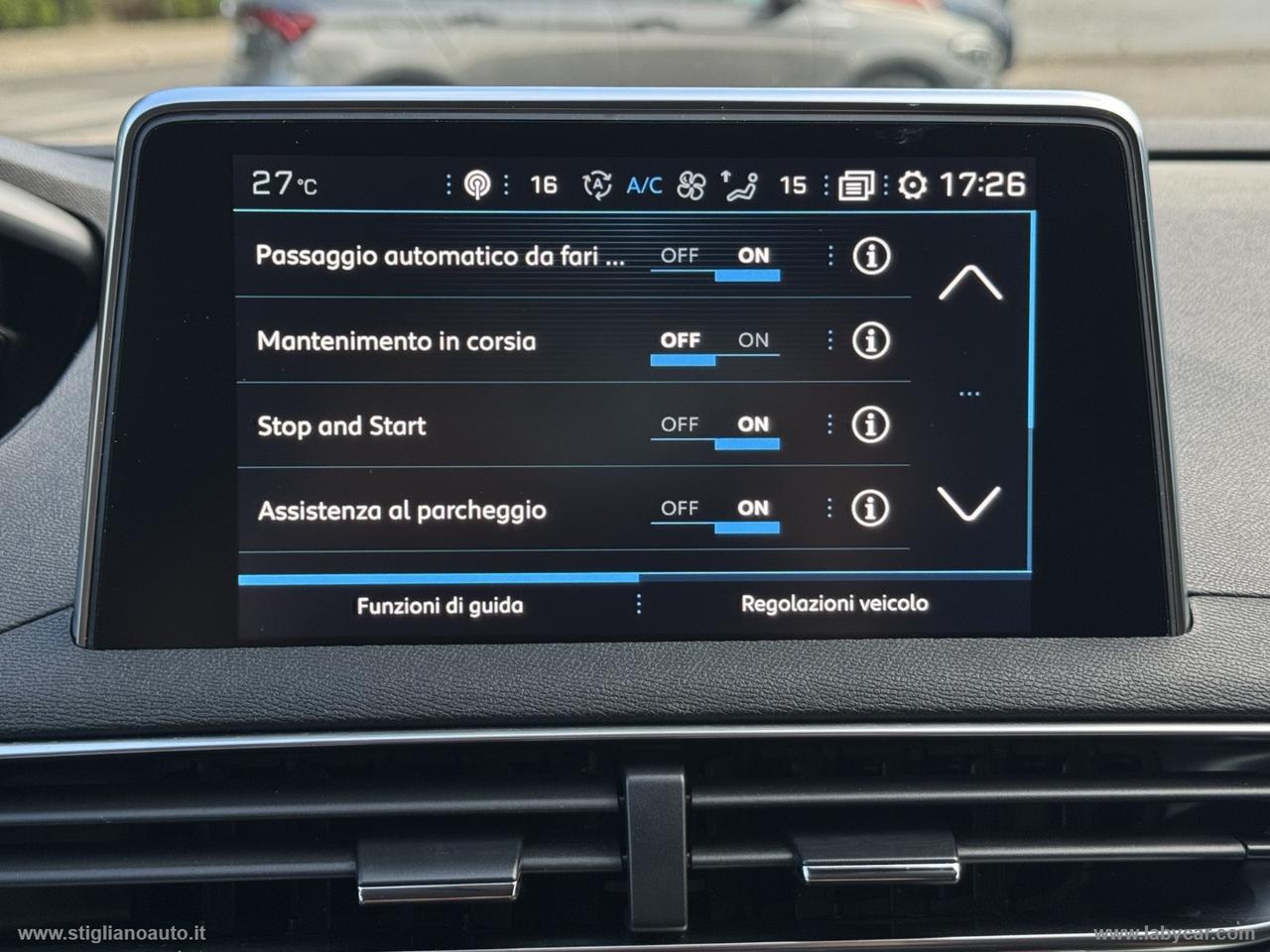 PEUGEOT 3008 BlueHDi 130 S&S EAT8 Allure