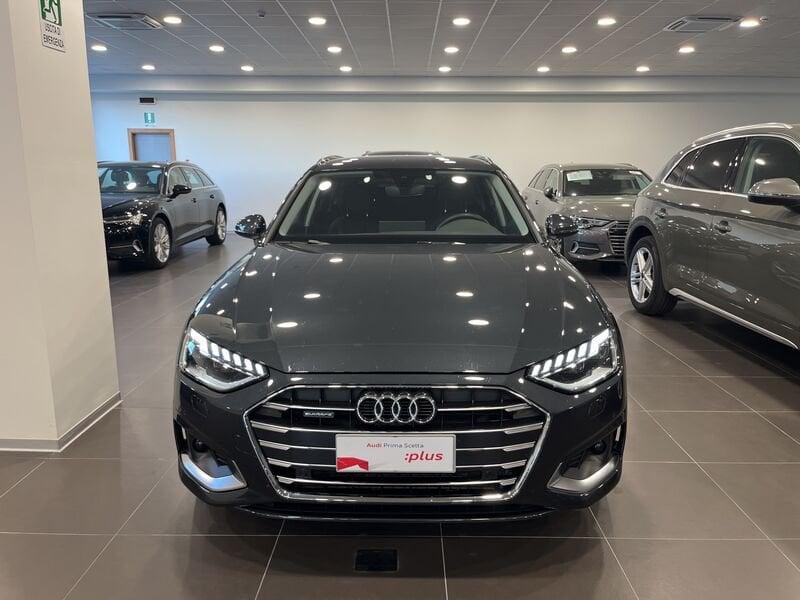 Audi A4 Audi Avant Business Advanced 40 TDI quattro 150(204) kW(CV) S tronic