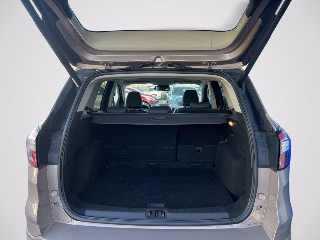 FORD Kuga 2.0 TDCI 150 CV S&S 4WD Powershift Vignale del 2017