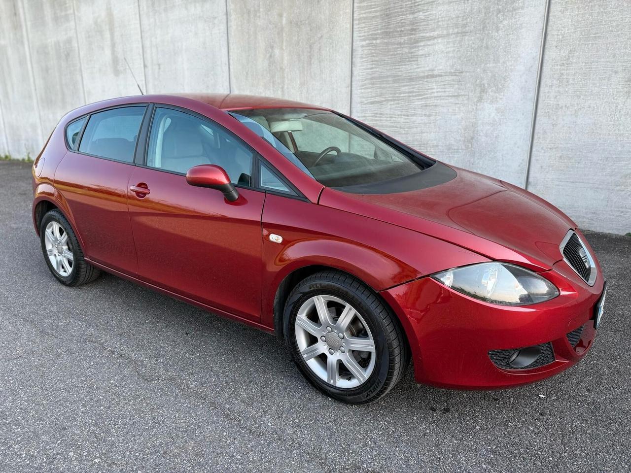 Seat Leon 1.6 Benzina 105cv NEOPATENTATI 2007