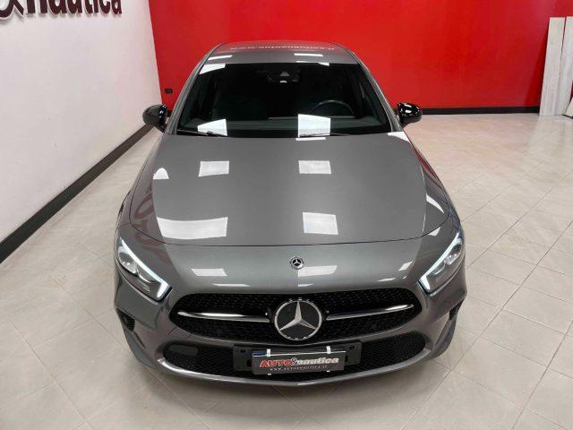 MERCEDES-BENZ A 180 D PREMIUM AUTO