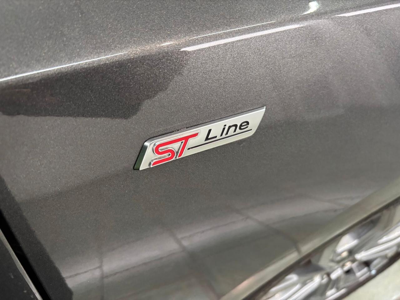 Ford Focus 1.0 EcoBoost Hybrid 125 CV SW ST-Line