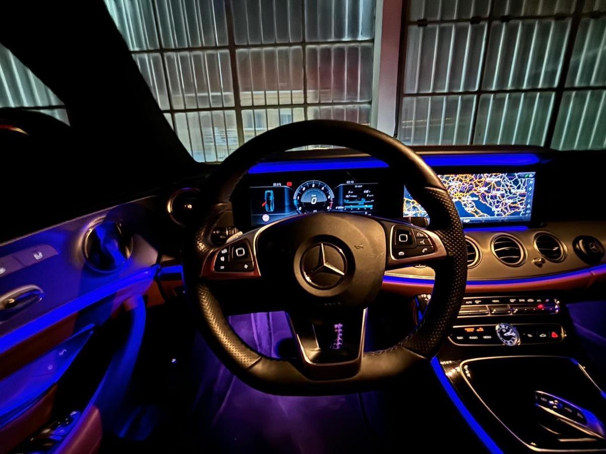 MERCEDES - Classe E Station Wagon - E 220d S.W. Auto Premium Amg