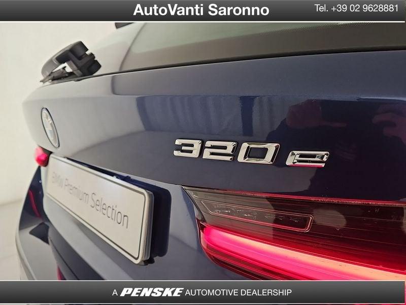 BMW Serie 3 320e Touring Business Advantage