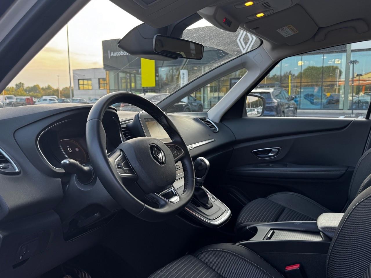 Renault Scenic Blue dCi 120 CV EDC Sport Edition2
