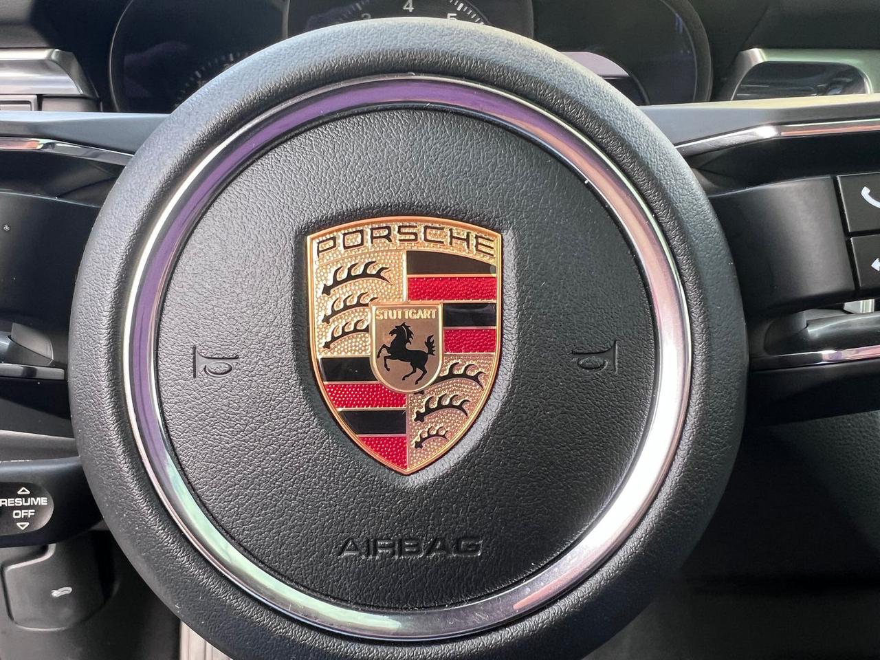 Porsche Macan 2.0 S #8216