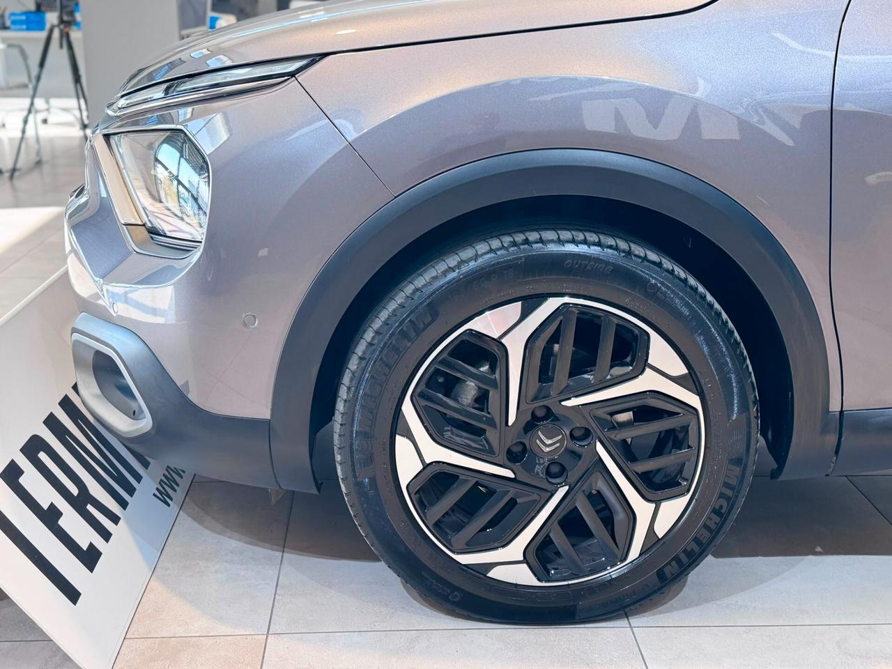 Citroen C4 BlueHDi 130 S&S EAT8 Shine