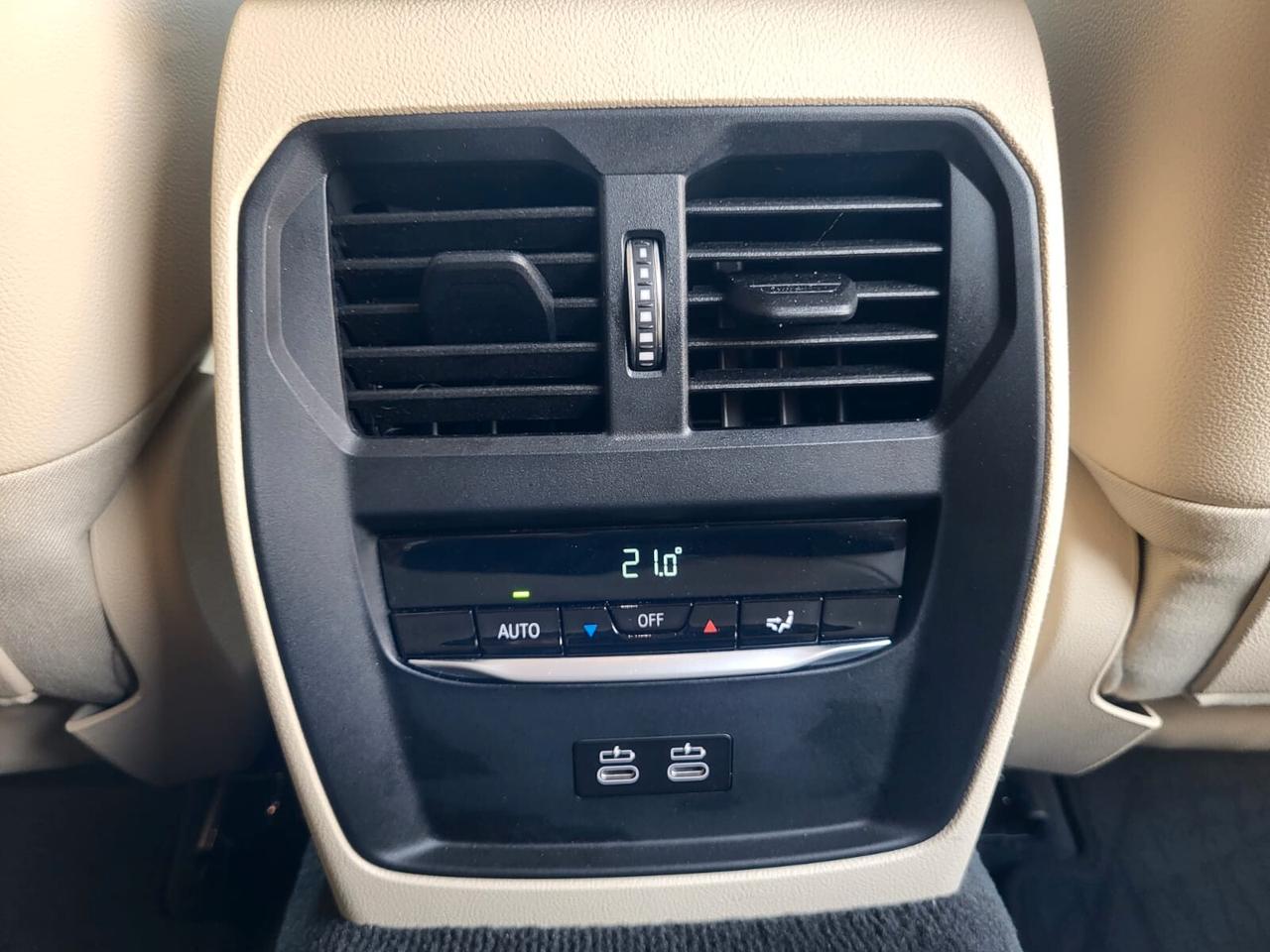 Bmw 318 D 48V Touring Luxury+Pelle+Vetri Oscurati...