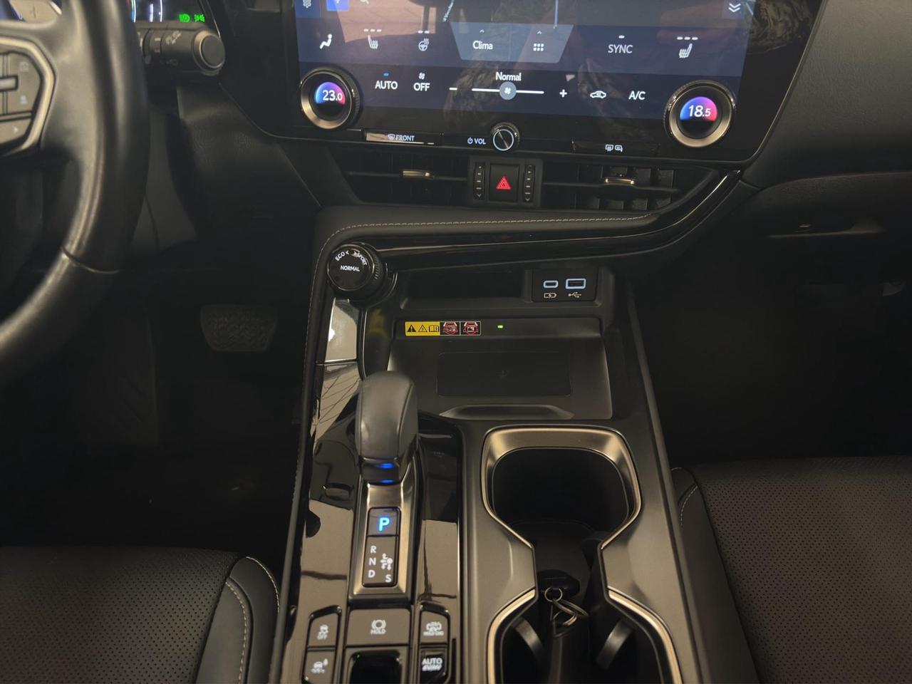 Lexus NX 450h+ 2.5 phev Premium+ 4wd 309cv e-cvt