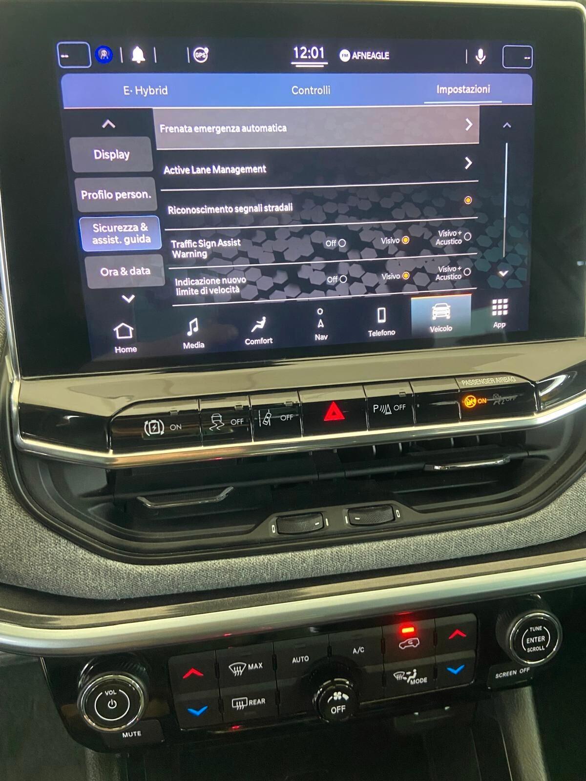 Jeep Compass 1.3 Turbo T4 190 CV PHEV AT6 4xe Longitude