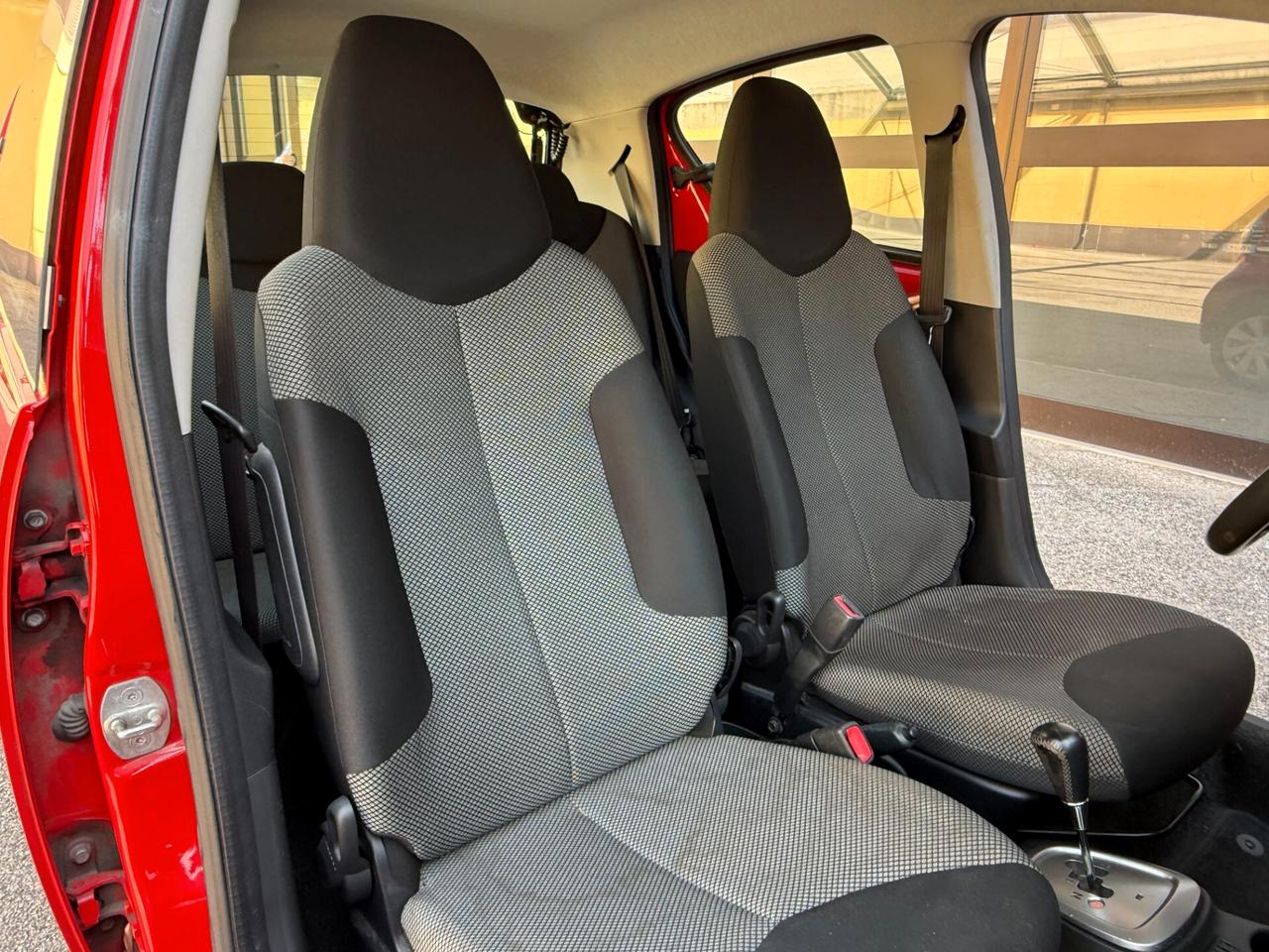 Toyota Aygo 1.0 12V VVT-i 5p Connect ""Automatica""Km 82000""