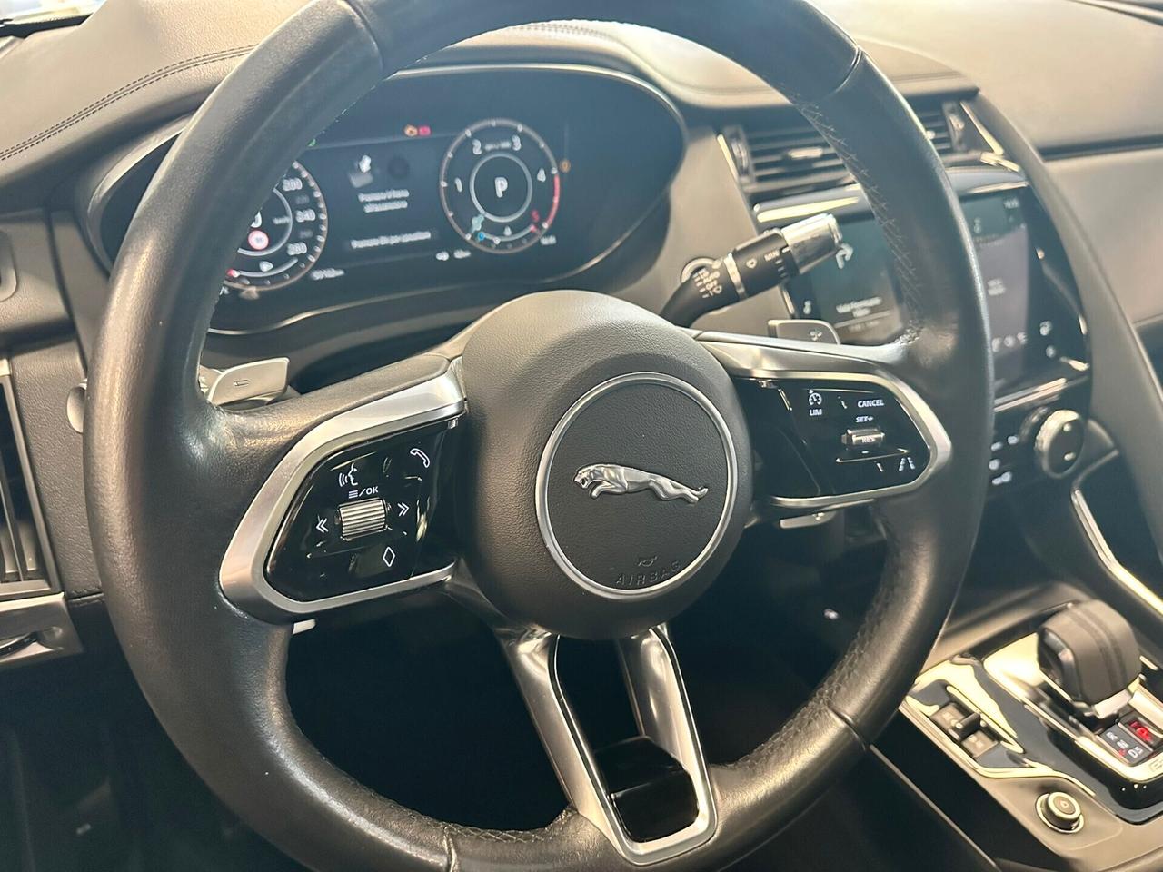 Jaguar E-Pace 2.0D I4 163 CV AWD Auto SE + accessori