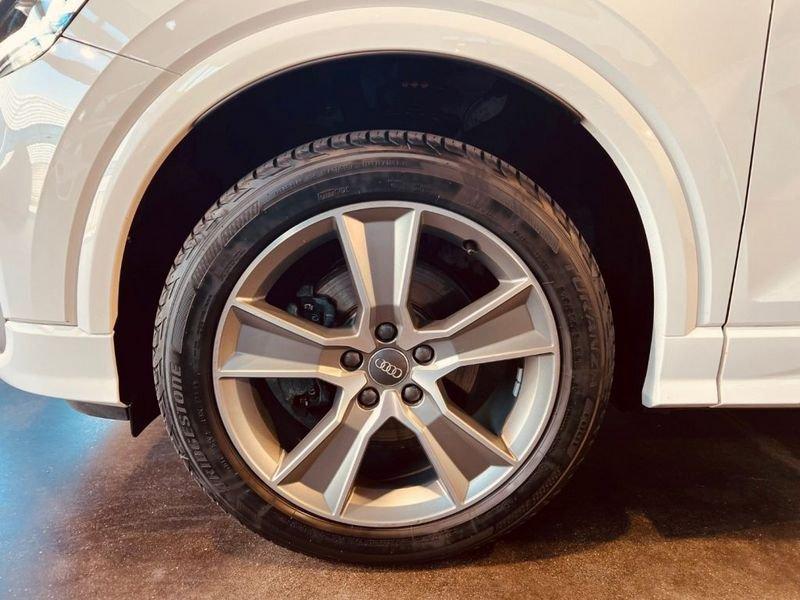 Audi Q2 35 TDI quattro S tronic S line Edition