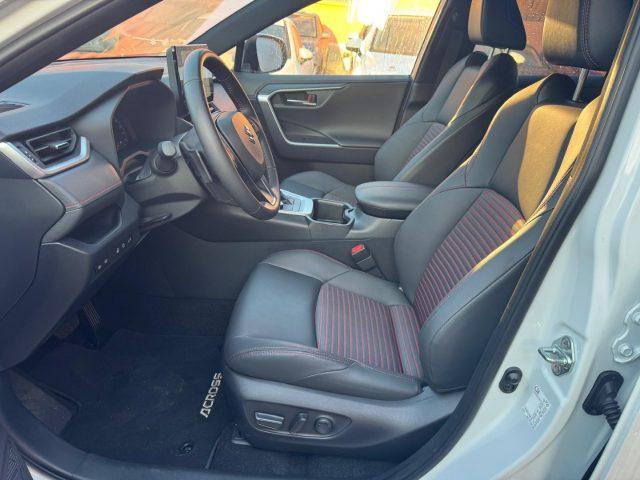 SUZUKI Across 2.5 Plug-in Hybrid E-CVT 4WD Top