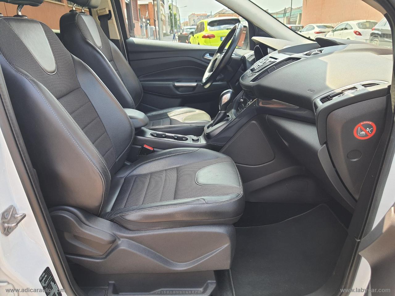 FORD Kuga 2.0 TDCI 163 CV 4WD Pow. Titanium
