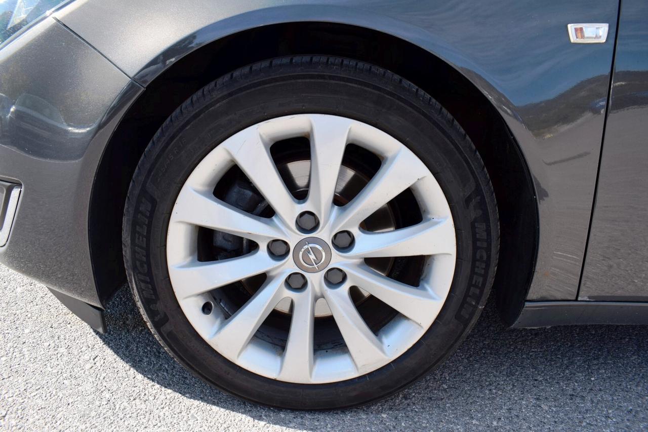 Opel Insignia 2.0CDTI 140cv Sports Tourer Cosmo 104gr